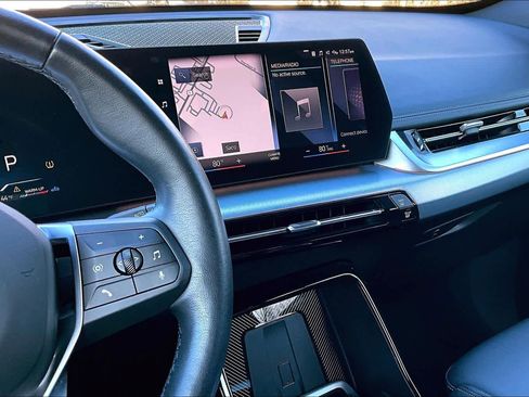 Used 2023 BMW X1 xDrive28i image 6