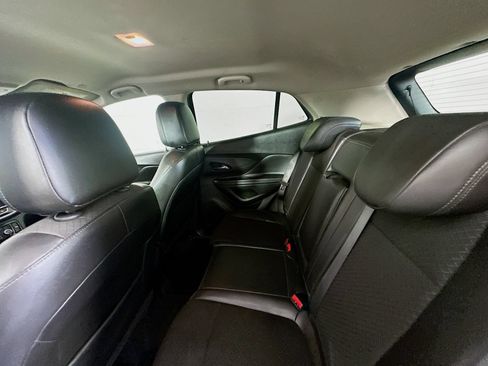 Used 2021 Buick Encore Preferred FWD image 24