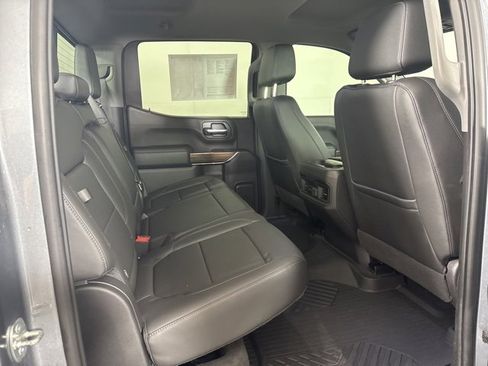 Used 2021 Chevrolet Silverado 1500 LT Trail Boss w/ Convenience Package II image 5