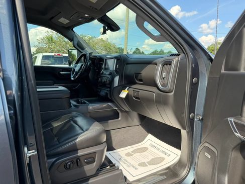 Used 2020 Chevrolet Silverado 3500 LTZ w/ LTZ Plus Package AWD/4WD image 35