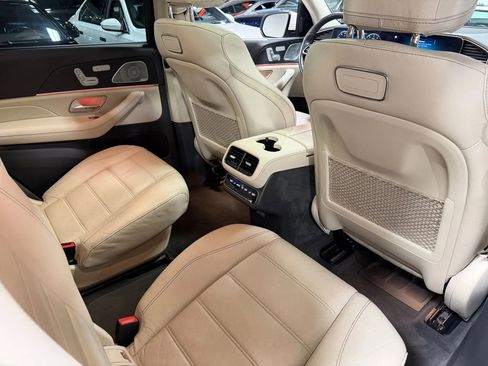 Used 2020 Mercedes-Benz GLS 450 GLS 450 4MATIC Sport Utility 4 image 32