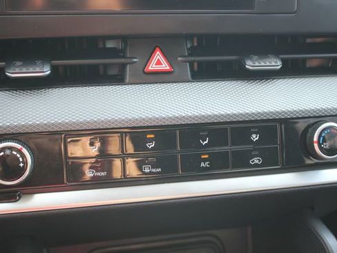 Certified 2023 Kia Sportage LX AWD/4WD image 7
