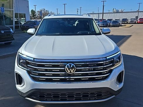 New 2026 Volkswagen Atlas SEL image 2
