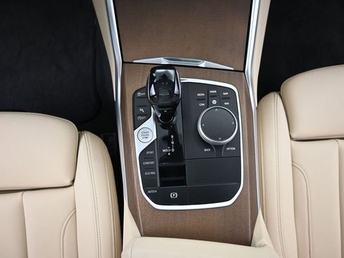 Used 2021 BMW 330i xDrive Sedan w/ Convenience Package image 14