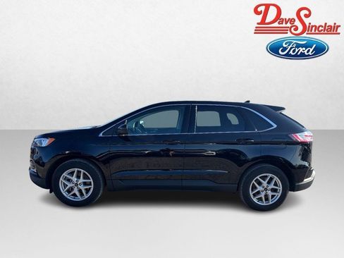 Used 2024 Ford Edge SEL w/ Convenience Package image 10