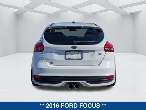 Used 2016 Ford Focus ST image 5