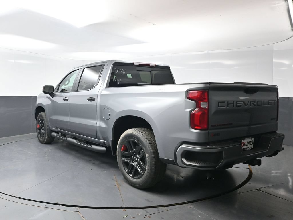 New 2026 Chevrolet Silverado 1500 RST w/ Redline Edition AWD/4WD image 7