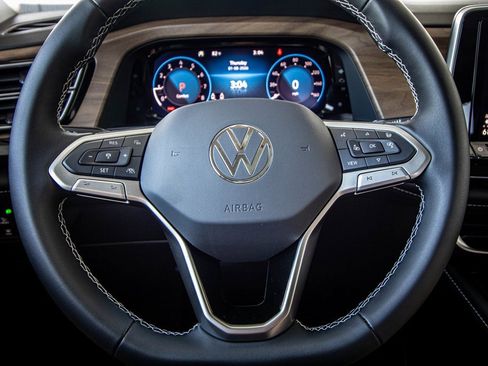 New 2026 Volkswagen Atlas SE image 33