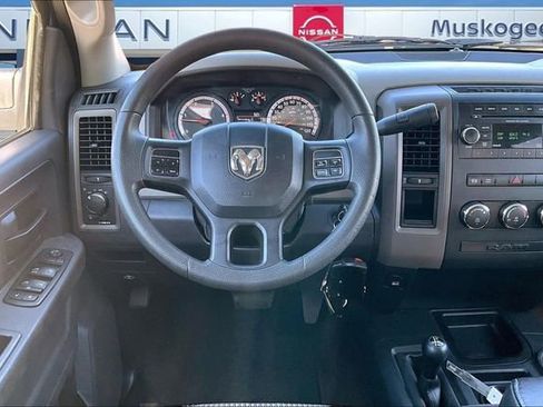 Used 2012 RAM 3500 ST w/ Max Tow Pkg image 8