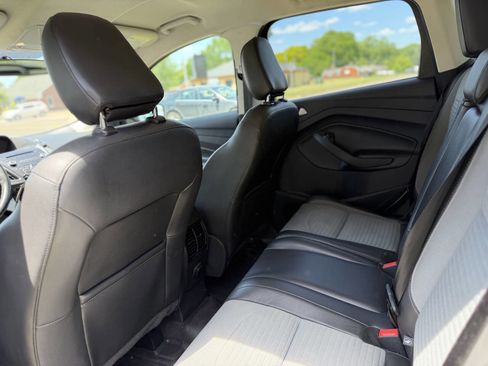 Used 2018 Ford Escape SE w/ SE Sport Appearance Package AWD/4WD image 11