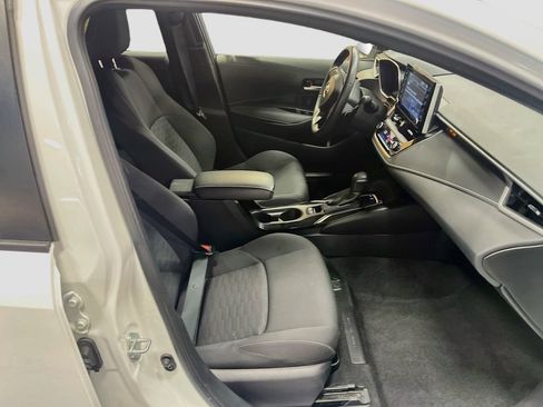 Used 2022 Toyota Corolla SE w/ Carpet Mat Package (TMS) FWD image 26