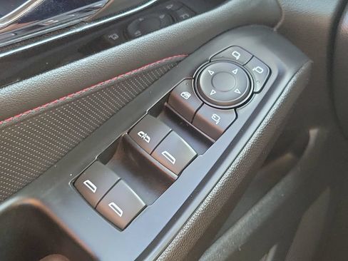 Used 2023 Chevrolet Traverse RS AWD/4WD image 14
