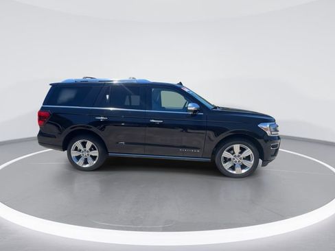Used 2023 Ford Expedition Platinum AWD/4WD image 8