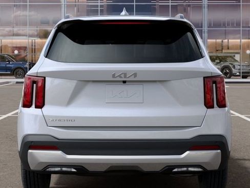 New 2026 Kia Sorento S w/ S Panoramic Sunroof Package FWD image 13