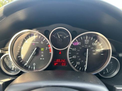 Used 2011 MAZDA MX-5 Miata Grand Touring w/ Premium Pkg image 3