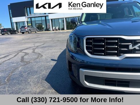 Certified 2024 Kia Telluride S w/ S Sunroof Package FWD image 18