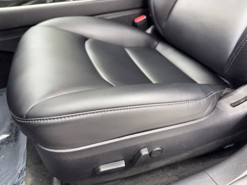 Used 2018 Tesla Model 3 Long Range image 34