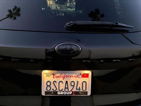 Used 2021 Kia Telluride SX w/ SX Prestige Package image 30