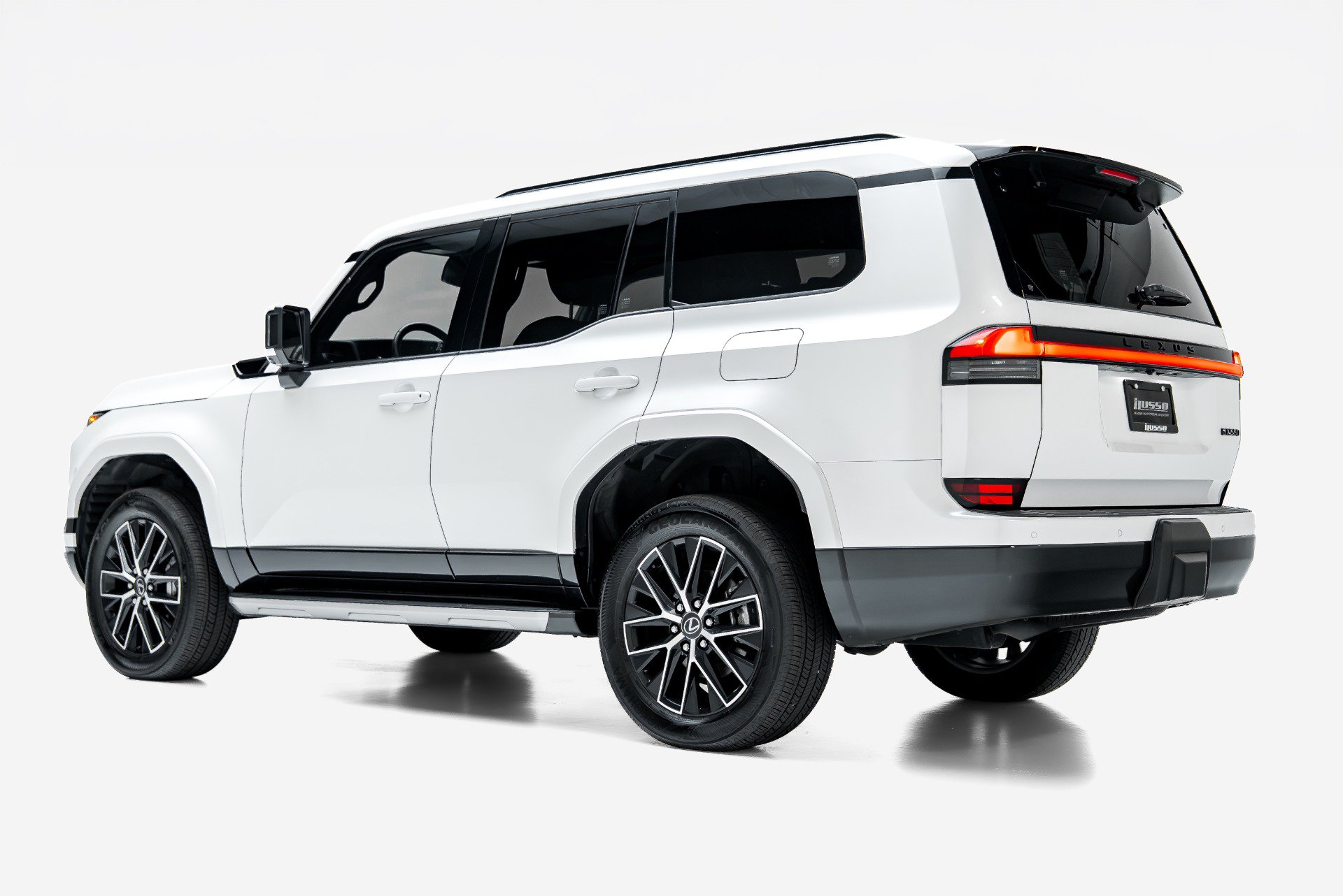 Used 2024 Lexus GX 550 w/ Accessory Package (2T) AWD/4WD image 7