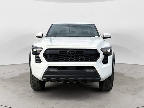 Used 2024 Toyota Tacoma TRD Off-Road w/ TRD Off Road Premium Package AWD/4WD image 2
