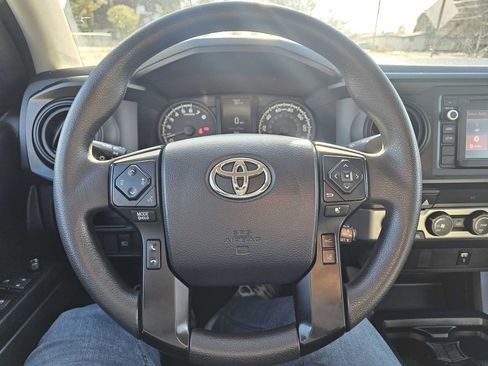 Used 2019 Toyota Tacoma SR w/ SR Convenience Package image 14
