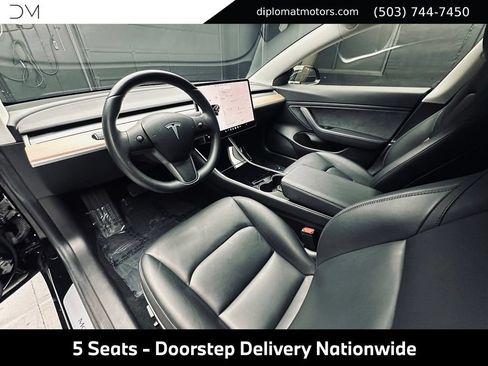 Used 2019 Tesla Model 3 RWD image 17