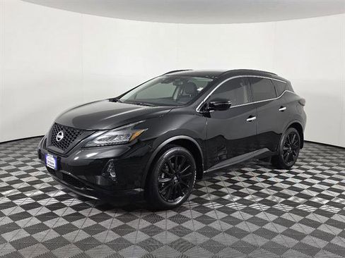 Used 2024 Nissan Murano SV w/ SV Midnight Edition Package image 9