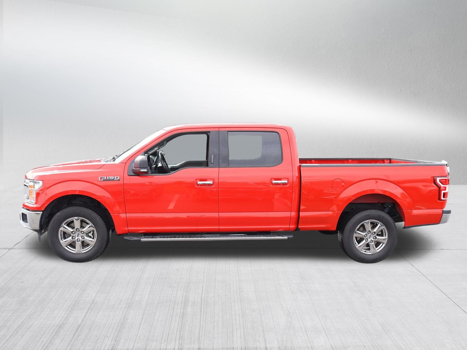 Used 2019 Ford F150 XLT w/ Equipment Group 302A Luxury AWD/4WD image 4