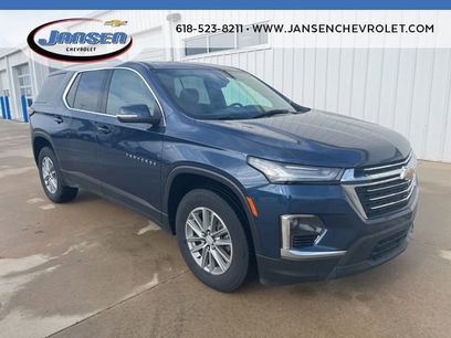 Used 2023 Chevrolet Traverse LT
