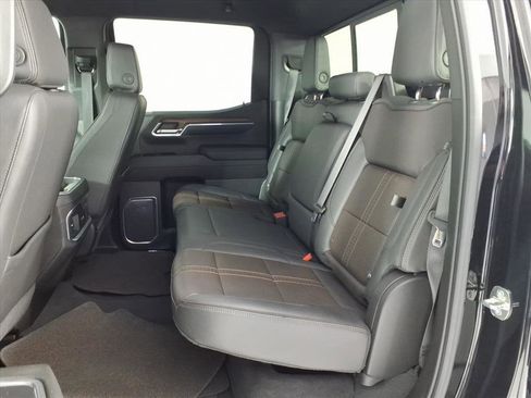 Used 2023 Chevrolet Silverado 1500 High Country image 21