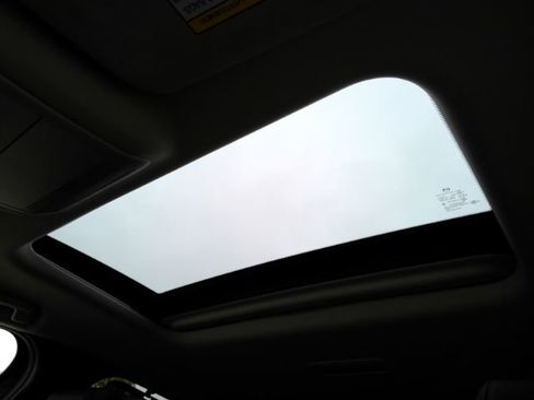 Used 2025 MAZDA CX-90 Plug-In Hybrid w/ Preferred image 7