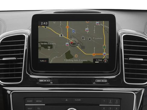 Used 2017 Mercedes-Benz GLS 450 4MATIC image 17