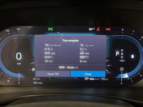 Used 2024 Volvo XC40 B5 Ultimate w/ Climate Package AWD/4WD image 20