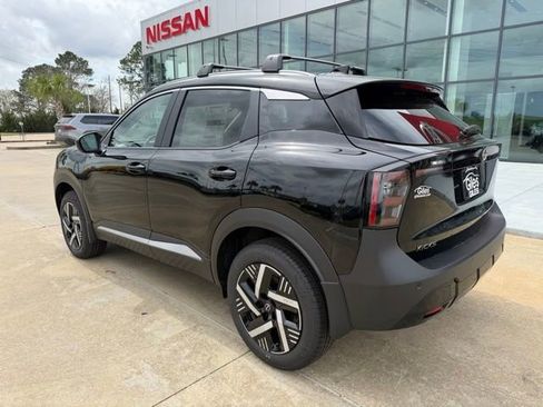 New 2026 Nissan Kicks SV FWD image 3