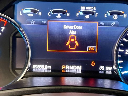 Used 2020 Ford Expedition XLT w/ Equipment Group 202A image 23