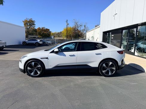 New 2026 Polestar Polestar 4 image 3