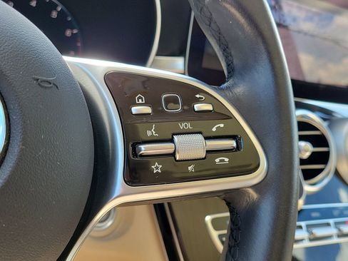 Certified 2022 Mercedes-Benz GLC 300 image 31
