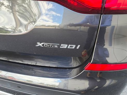 Used 2021 BMW X3 xDrive30i w/ Parking Assistance Package AWD/4WD image 13