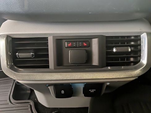 Certified 2023 Ford F150 Limited image 17