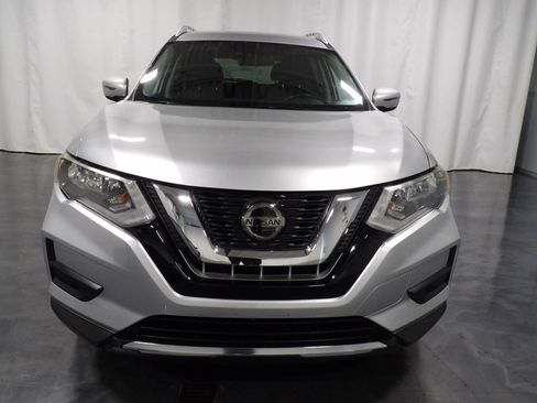Used 2020 Nissan Rogue S w/ Special Edition Package image 2