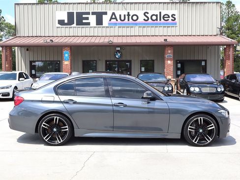 Used 2018 BMW 340i Sedan RWD image 8