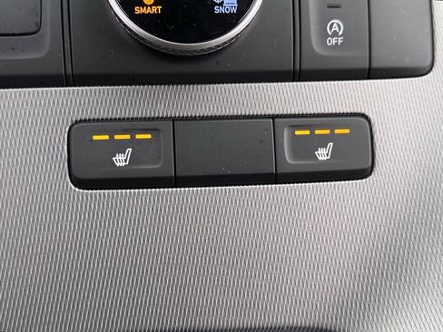 Used 2022 Hyundai Palisade SEL w/ Convenience Package image 6