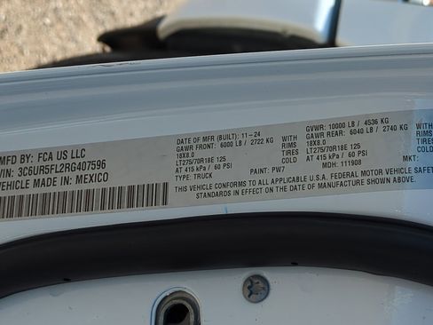 Used 2024 RAM 2500 Laramie w/ Safety Group image 33