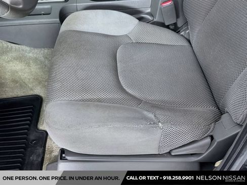 Used 2013 Nissan Frontier SV RWD image 17