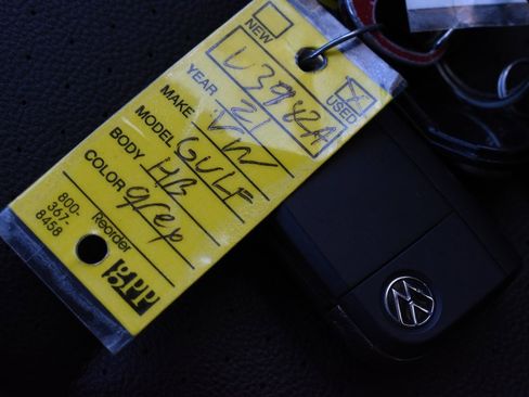 Used 2021 Volkswagen Golf 4-Door image 43