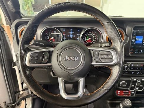 Used 2021 Jeep Gladiator Mojave AWD/4WD image 17