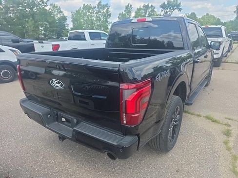 Used 2024 Ford F150 Lariat AWD/4WD image 4