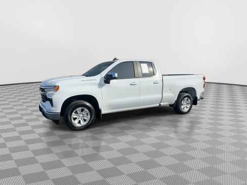 Certified 2024 Chevrolet Silverado 1500 LT image 5