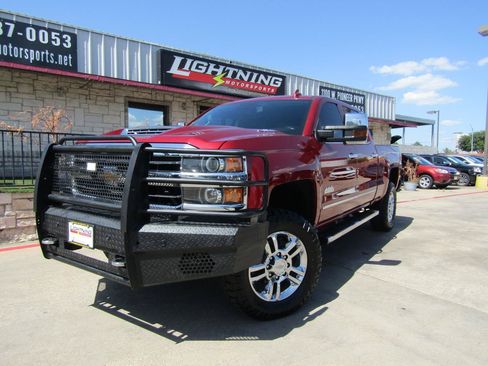 Used 2018 Chevrolet Silverado 2500 High Country w/ Duramax Plus Package AWD/4WD image 1