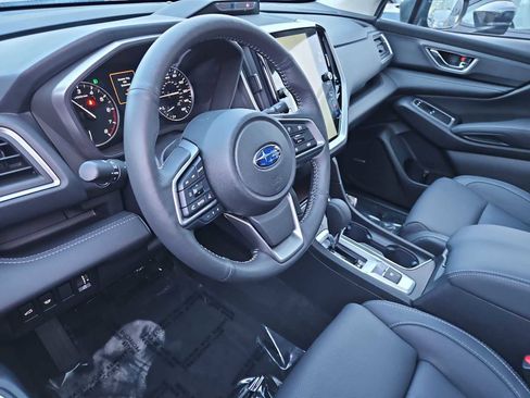 Used 2025 Subaru Ascent Limited image 10